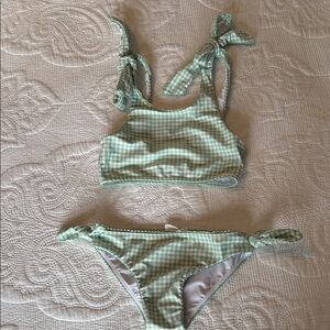 Chic Green Gingham Bikini